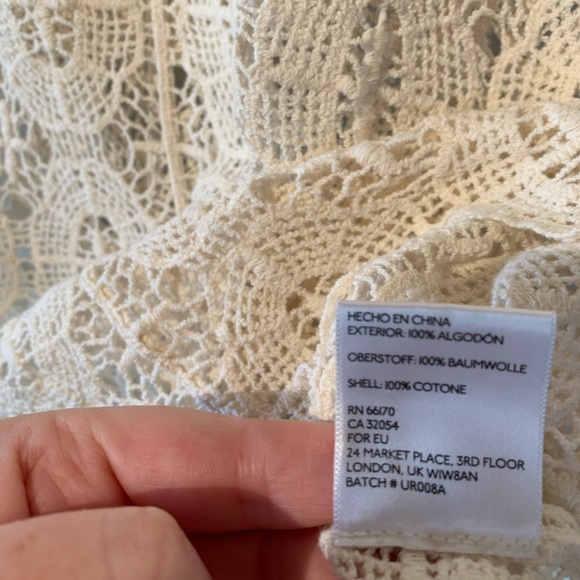 Pins and Needles Bohemian Embroidered ivory tank - Picture 11 of 11